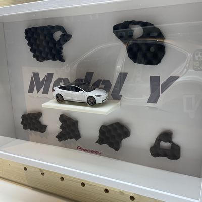 Καλή τιμή 2mm προστασία του περιβάλλοντος δονητικό pad / Μείωση της μετάδοσης δονήσεων / Αυτοκινητοκινητήρα Sound Deadening Mat εργοστάσιο σε απευθείας σύνδεση